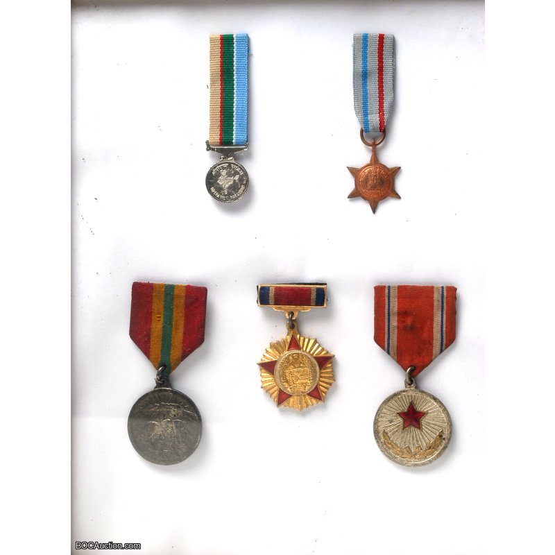 5 x Military Badge collection in Frame