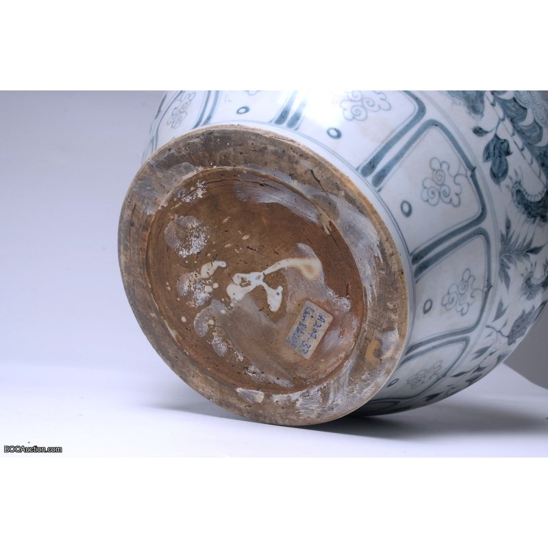 Chinese Antique Qi Ling Big Jar