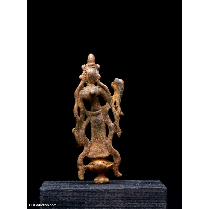 A bronze figure of Avalokiteshvara, Tang dynasty | 唐 銅觀音立像